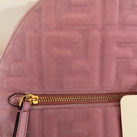 Authentic Fendi mini pink backpack - Picture 2 of 8